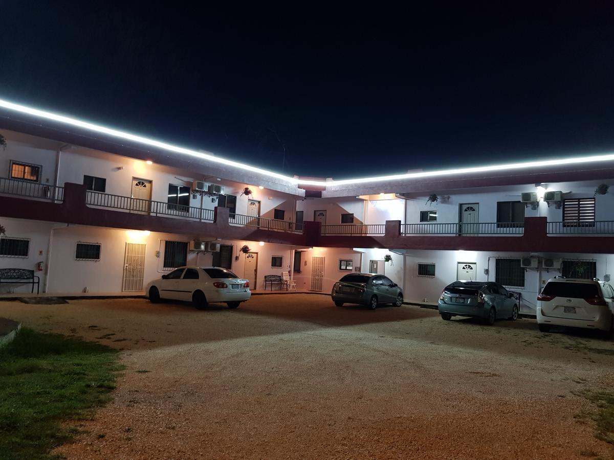 Chalan Kanoa Lee'S Comfort House מראה חיצוני תמונה